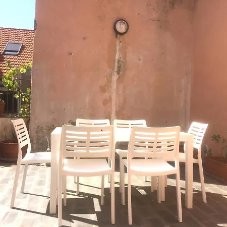 La Casa Con Il Grande Terrazzo * 피날레리구레