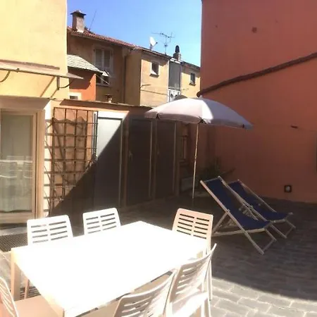 La Casa Con Il Grande Terrazzo Appartamento Finale Ligure