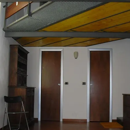 La Casa Con Il Grande Terrazzo *